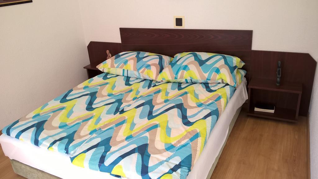 Bed and Breakfast Ria Panzio à Esztergom Extérieur photo